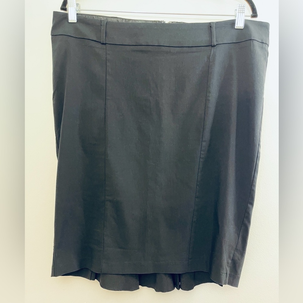 Torrid Black Ruffle Hem Pencil Skirt